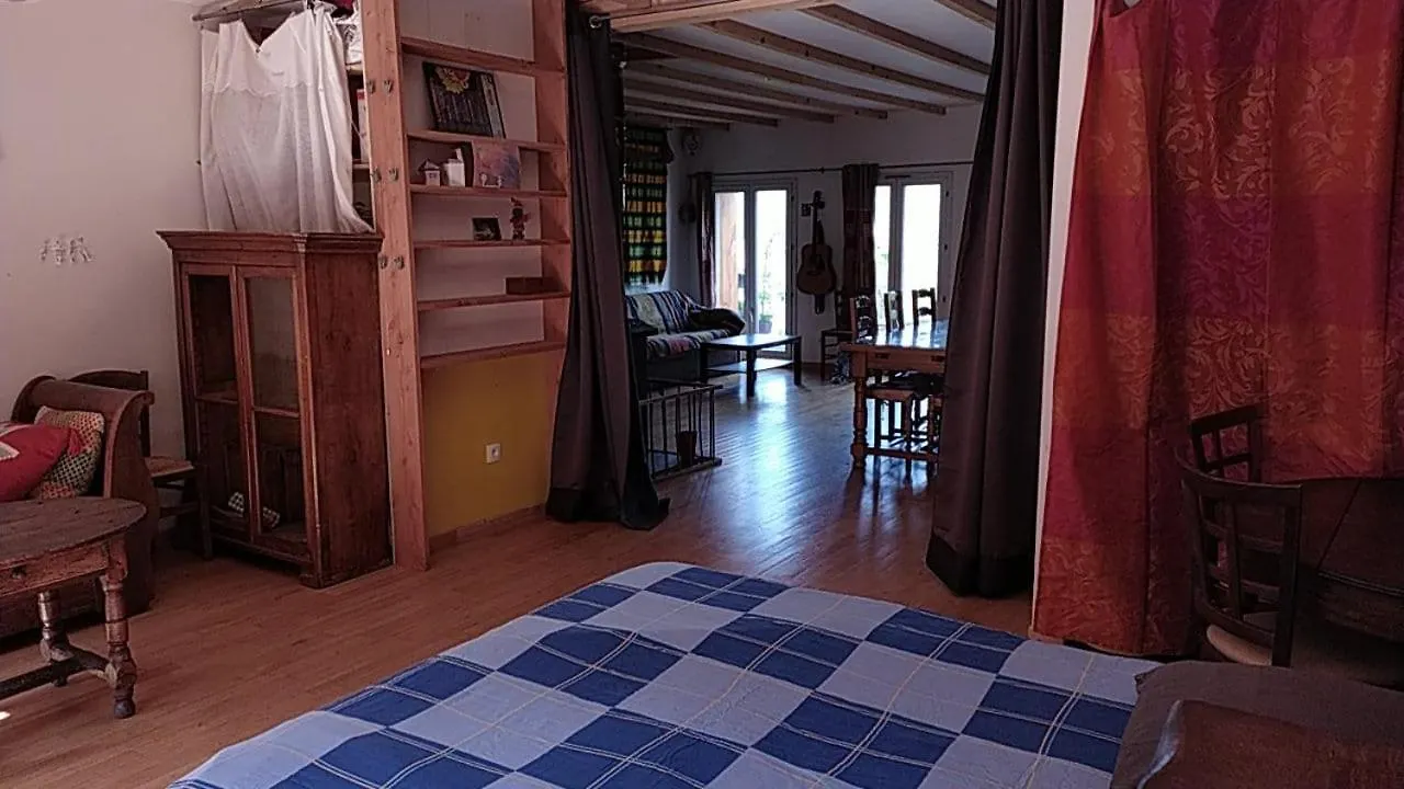Gites De Revirand Sarras 0*,  Frankreich